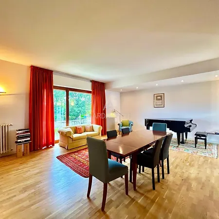 V Mar Villa *